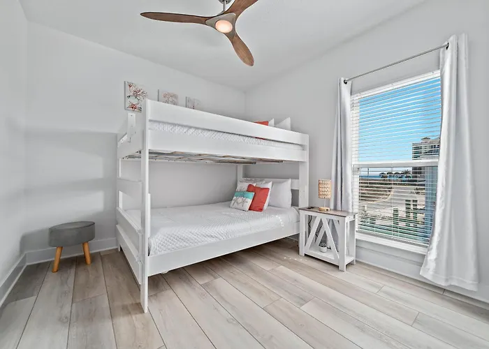 Summer House At Yacht Harbor Holiday home *
